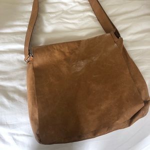 Carmel leather messenger bag